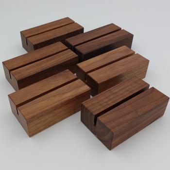 6 Stück Kartenhalter Nussbaum rustikal - 8,5 + 9,5 cm